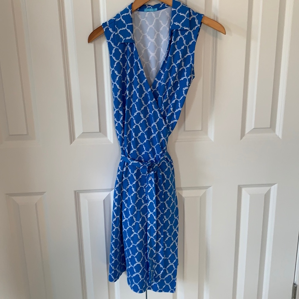 J. McLaughlin Blue and White Sleeveless Wrap Dress